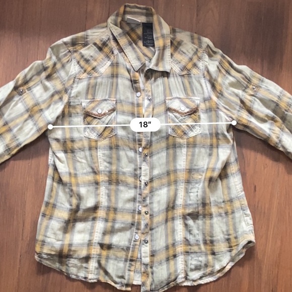 Harley Davidson women’s button up shirt - Picture 8 of 8